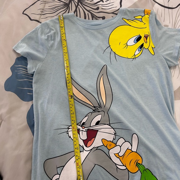 LOONEY TUNES • Lt Blue T-Shirt • Large/ 11-13 - Picture 6 of 8